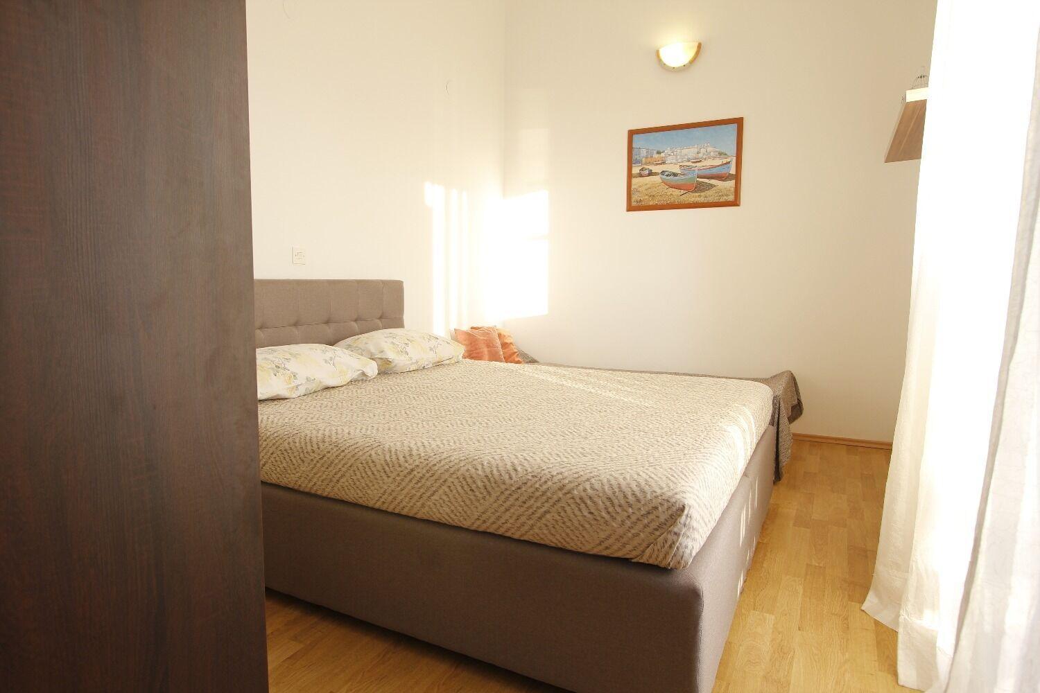 Apartments Oasis Нин Екстериор снимка